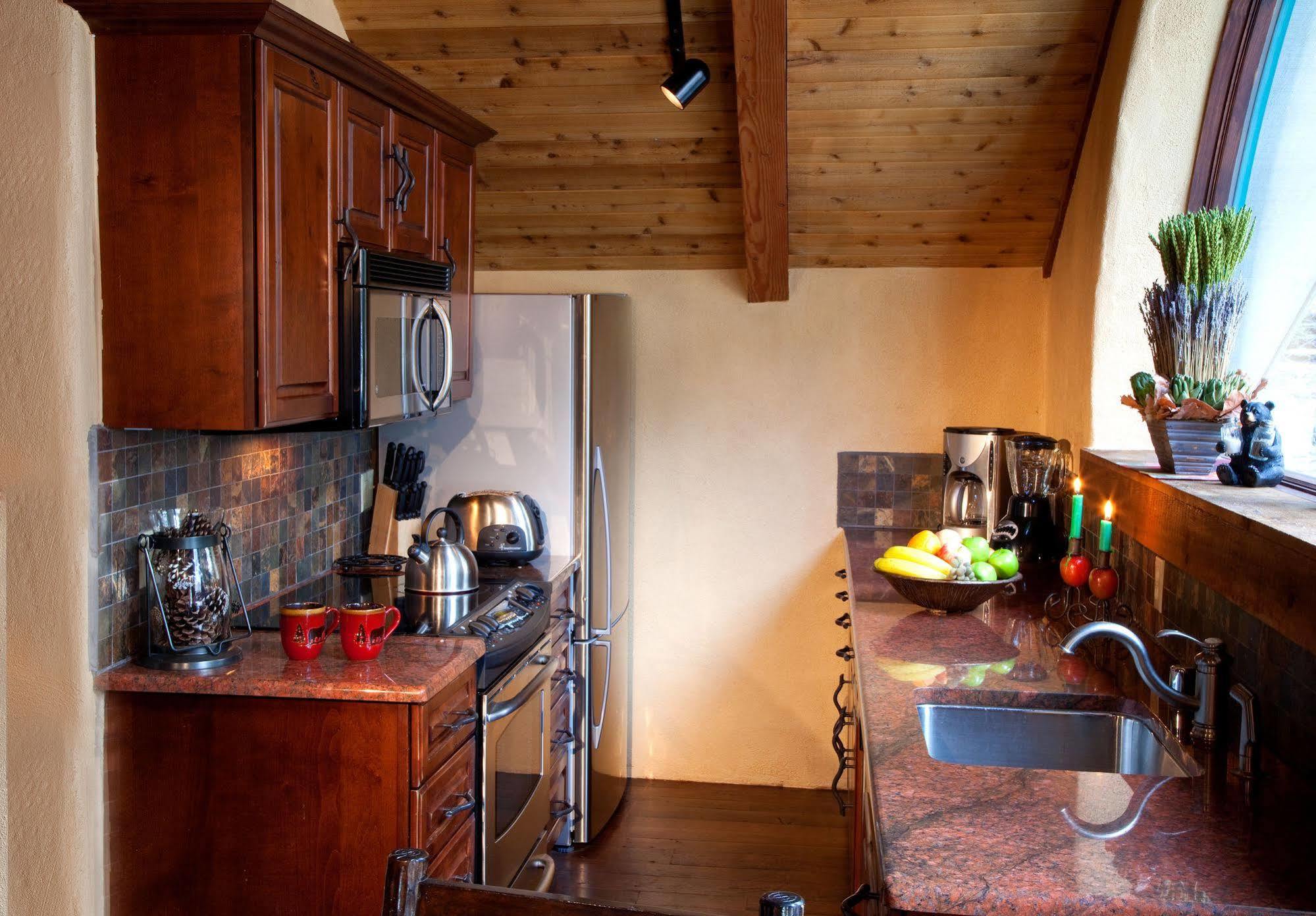 Alpine Village Suites Taos Ski Valley Extérieur photo