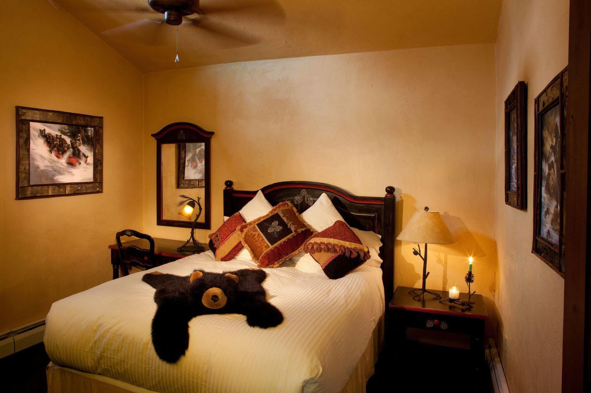 Alpine Village Suites Taos Ski Valley Extérieur photo